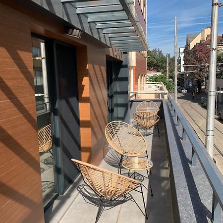 Tokiyo: A Lovely City Center 2 Bedrooms Apartment With Private Parking Sofie Exteriér fotografie