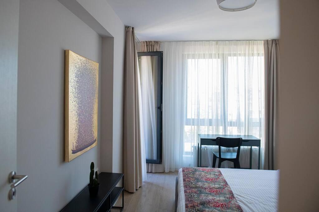 Tokiyo: A Lovely City Center 2 Bedrooms Apartment With Private Parking Sofie Exteriér fotografie