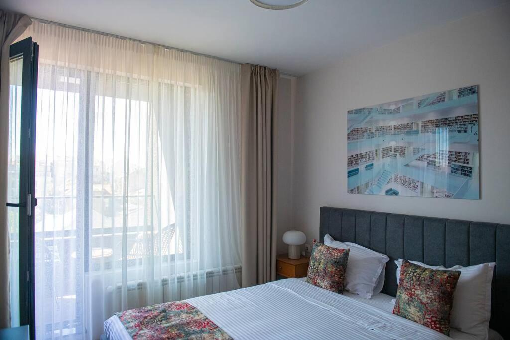 Tokiyo: A Lovely City Center 2 Bedrooms Apartment With Private Parking Sofie Exteriér fotografie