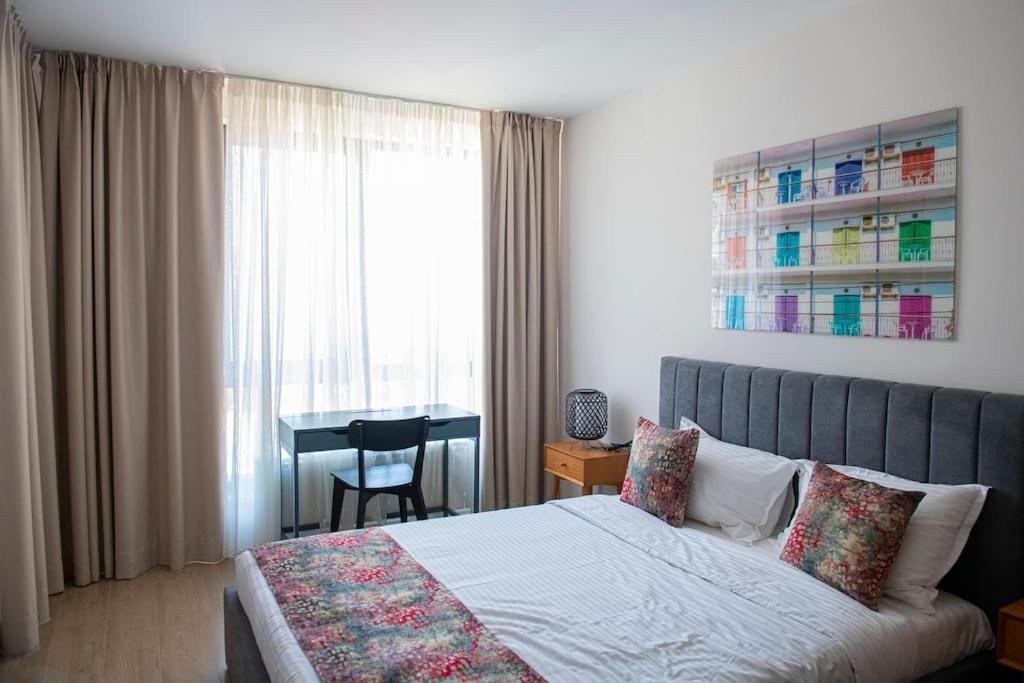 Tokiyo: A Lovely City Center 2 Bedrooms Apartment With Private Parking Sofie Exteriér fotografie